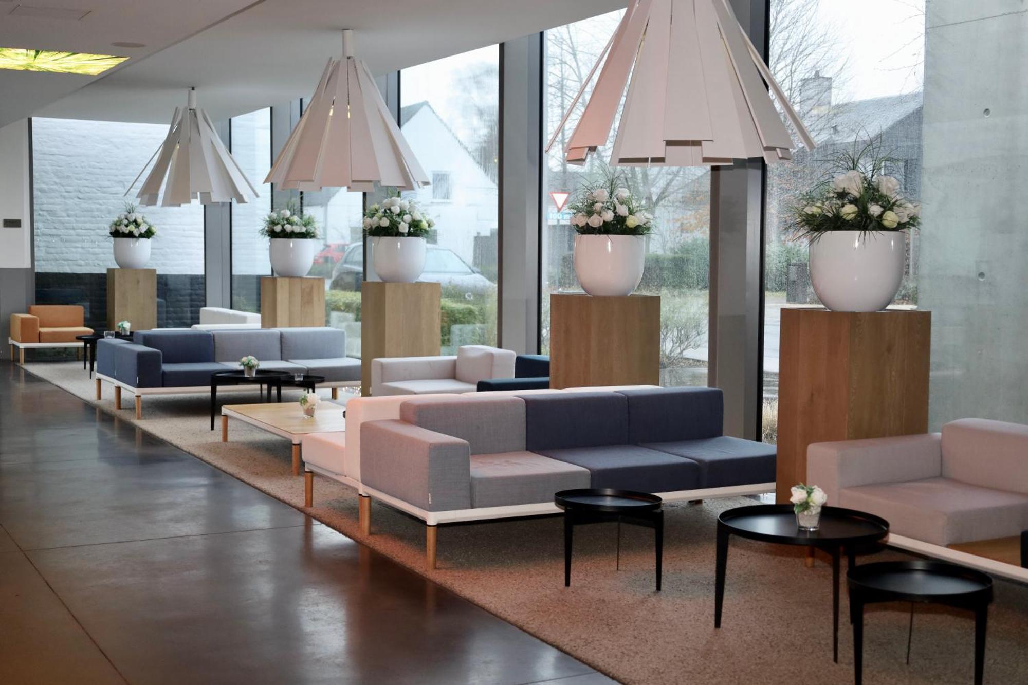 D-Hotel Kortrijk Eksteriør bilde
